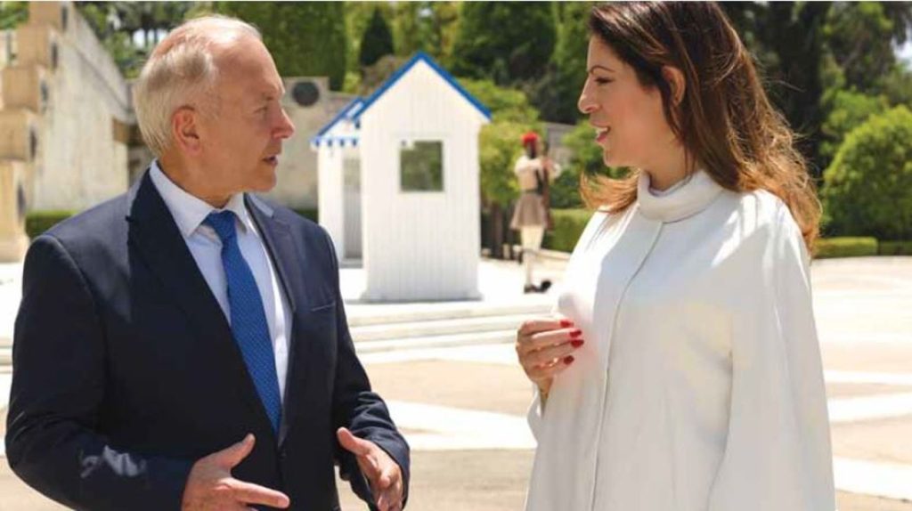 Ο Στέφανος Γκίκας στο «Π»: Γράφω βιβλίο για τον πατέρα μου