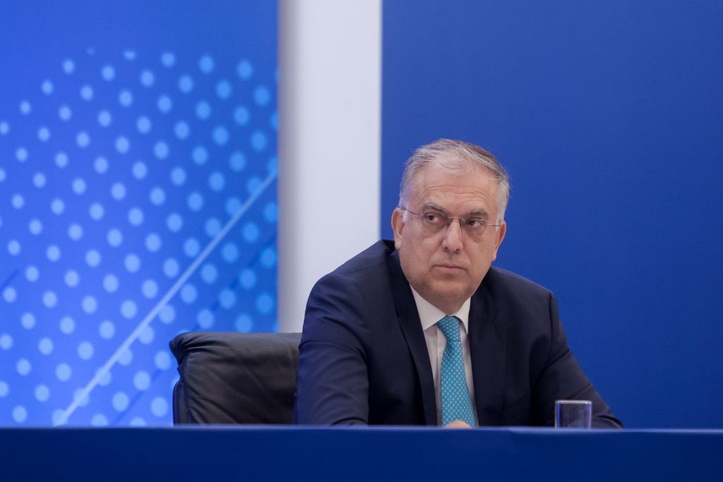 Θεοδωρικάκος: Η ψηφιακή εφαρμογή για την ταυτότητα και το δίπλωμα οδήγησης στο κινητό, μεγάλη διευκόλυνση για τους πολίτες