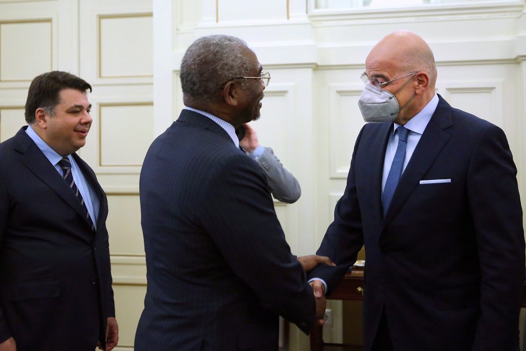 Συνάντηση Δένδια με αντιπροσωπεία της Επιτροπής Εξωτερικών Υποθέσεων της αμερικανικής Βουλής