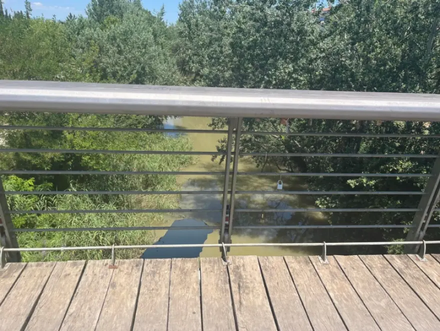 Γυναίκα βούτηξε στον Πηνειό, ανασύρθηκε «νεκρή» και την επανέφεραν στο νοσοκομείο – Κρίσιμη η κατάστασή της