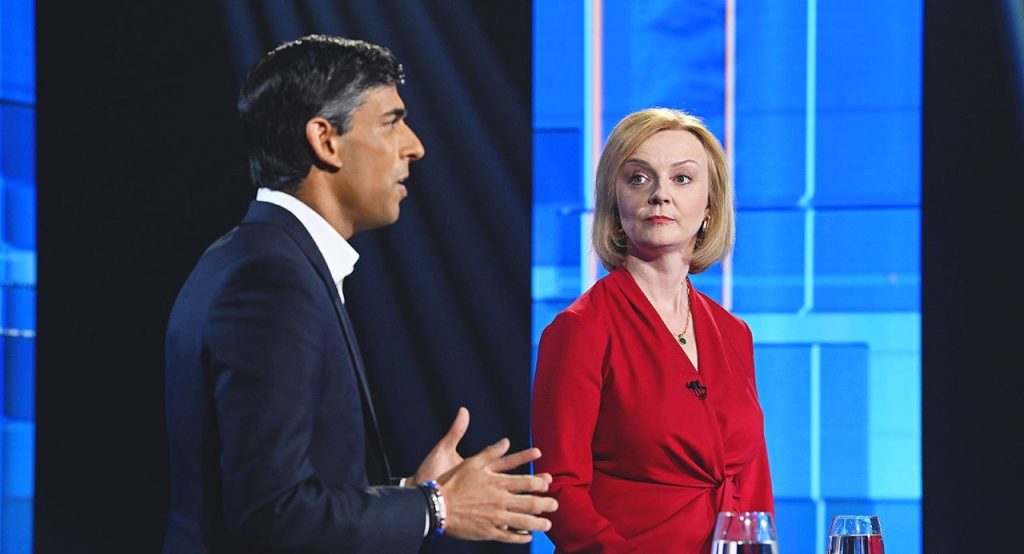 Κορυφώνεται η μάχη για το «τιμόνι» των Τόρις