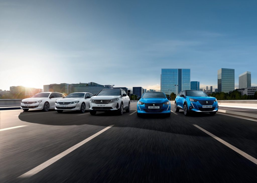 Πίσω από τη συναρμολόγηση των ηλεκτρικών μοντέλων της PEUGEOT