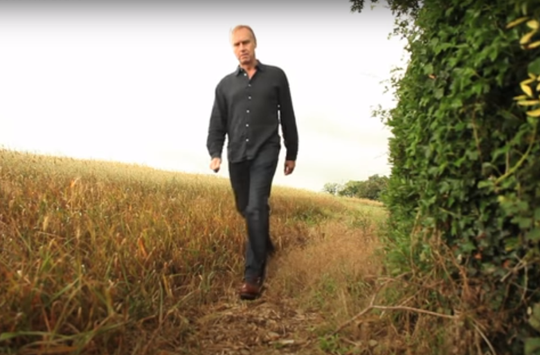 Βρετανία: Πέθανε «Ο γητευτής των αλόγων» Νίκολας Έβανς