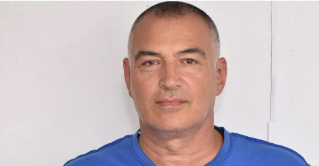 Στη δημοσιότητα η φωτογραφία του αστυνομικού που κατηγορείται για βιασμό ανήλικης