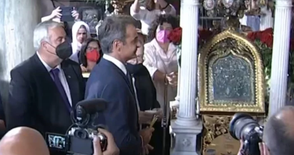 Στην Τήνο ο Κυριάκος Μητσοτάκης