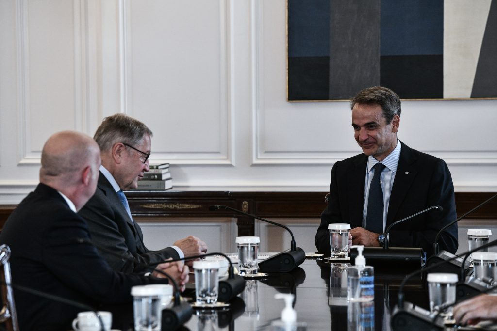 Οι σημαντικές επιδόσεις της ελληνικής οικονομίας στη συνάντηση Μητσοτάκη-Ρέγκλινγκ