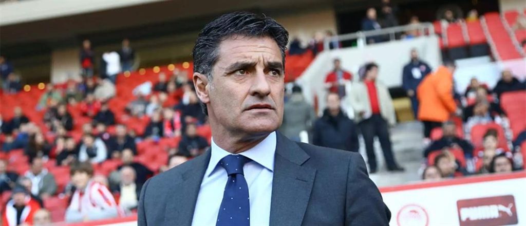 Ο Μίτσελ επιστρέφει στον πάγκο του Ολυμπιακού