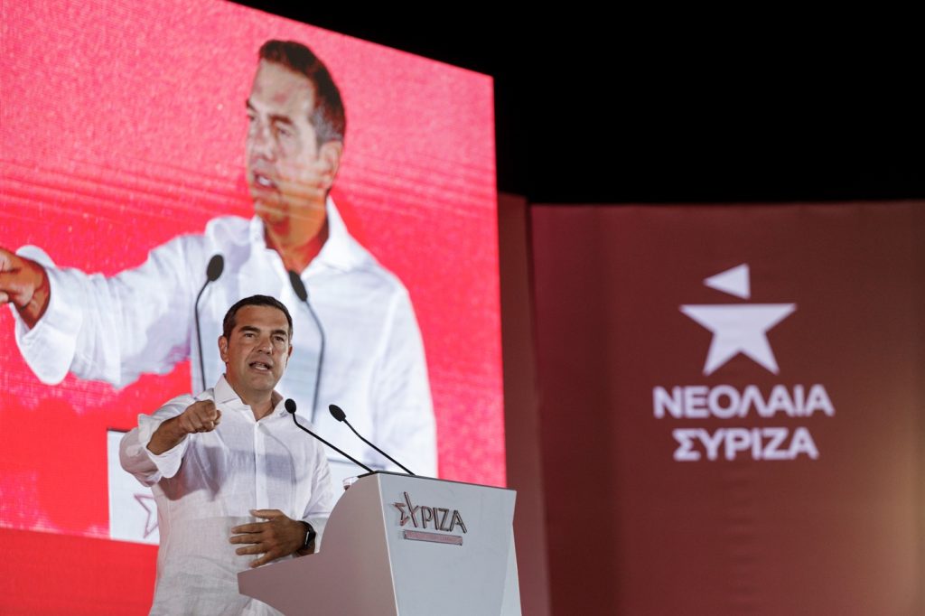 «Το καθεστώς Μητσοτάκη θα πέσει από τους αγώνες της νέας γενιάς» λέει από το φεστιβάλ Σπούτνικ ο Τσίπρας