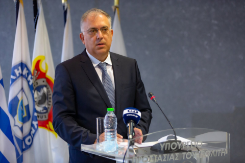 Θεοδωρικάκος: Ικανοποίησε πάγιο αίτημα αξιωματικών της ΕΛ.ΑΣ – Αύξηση οργανικών θέσεων και μείωση χρόνου προαγωγής