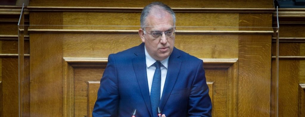 Βουλή: Εκσυγχρονίζουμε το σωφρονιστικό σύστημα και τις συνθήκες για τους κρατούμενους, λέει ο Θεοδωρικάκος