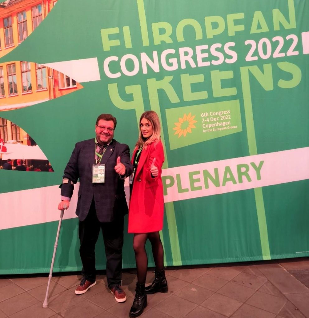 ΤΟ ΠΡΑΣΙΝΟ ΚΙΝΗΜΑ ΣΤΟ ΣΥΝΕΔΡΙΟ ΤΟΥ ΕΥΡΩΠΑΪΚΟΥ ΠΡΑΣΙΝΟΥ ΚΟΜΜΑΤΟΣ: Όπου κυβερνούν Πράσινοι, οι πολίτες είναι κερδισμένοι