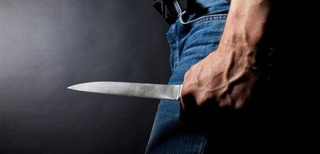 Κρήτη: Την απειλούσε με κουζινομάχαιρο μέσα στο σπίτι τους – Επενέβη η αστυνομία