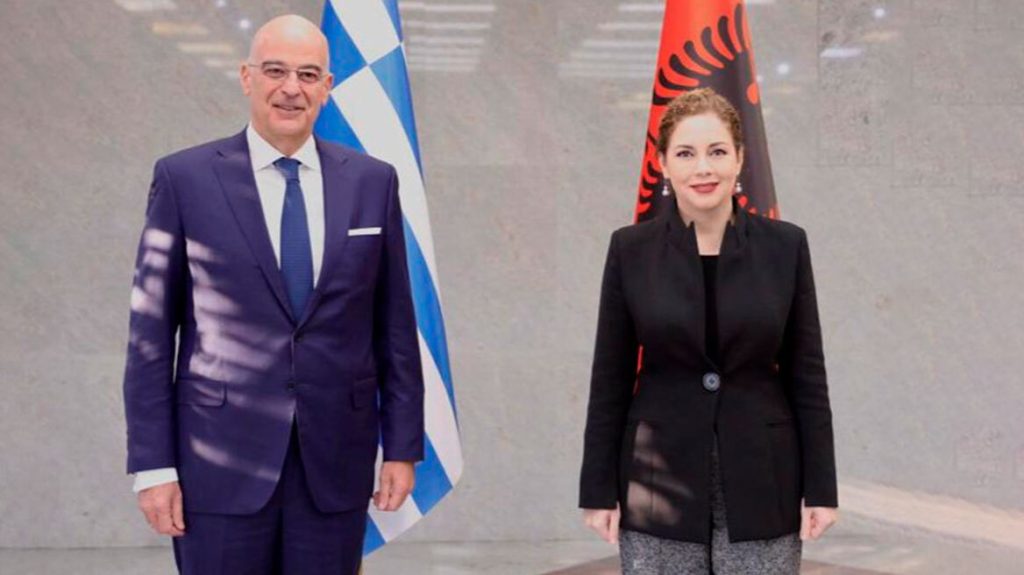 Διττό μήνυμα Δένδια σε Τίρανα και Άγκυρα: Η Ελλάδα δεν έχει πρόβλημα με όποιον συνεργάζεται με την Τουρκία αλλά με τον τουρκικό αναθεωρητισμό