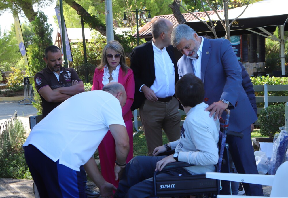 «Υπενθύμιση της καθημερινής μάχης» τονίζει στην Παγκόσμια Ημέρα Ατόμων με Αναπηρία ο Πατούλης