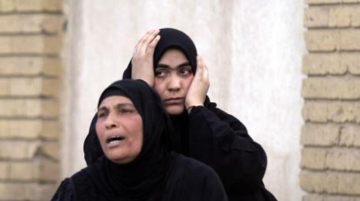 Σοκαριστικές εικόνες στο Ιράκ: Άγριος ξυλοδαρμός 17χρονης για “άσεμνη” ενδυμασία (βίντεο)