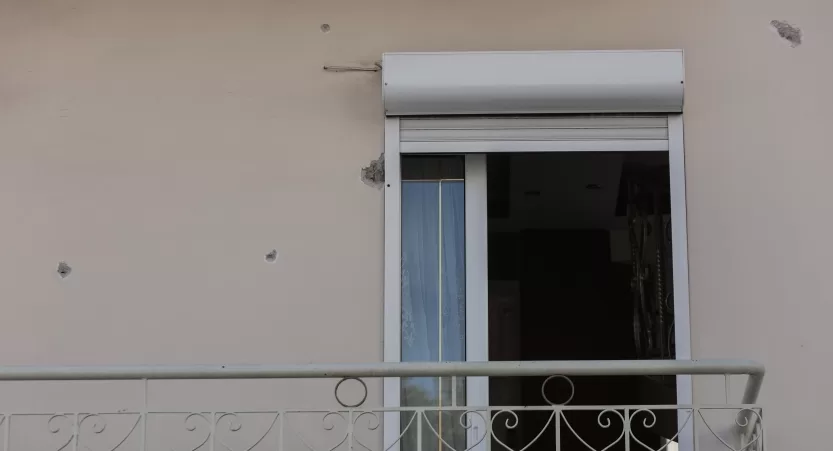 Αγία Βαρβάρα: «Σφαίρα καρφώθηκε δίπλα σε μητέρα που τάιζε το μωρό της», αναφέρει μάρτυρας