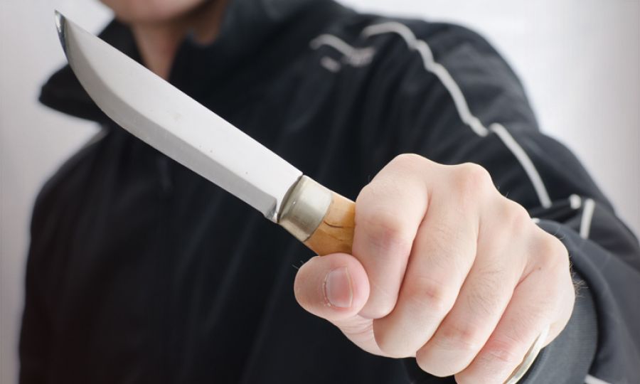 Θεσσαλονίκη: Εξωσχολικοί μαχαίρωσαν μαθητή έξω από το σχολείο του