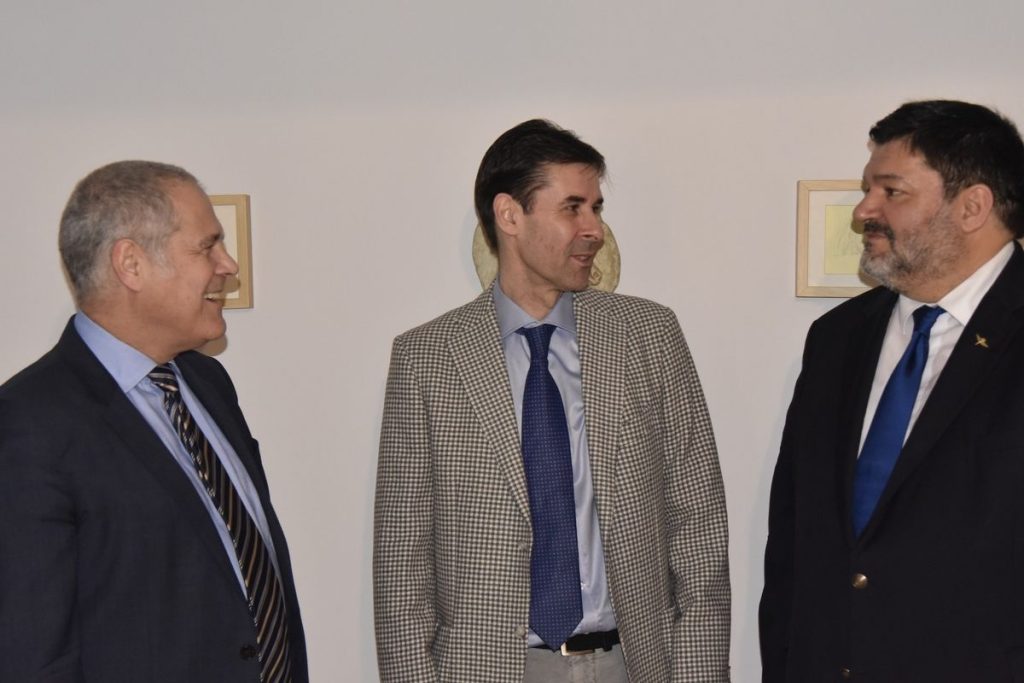 “Ξαναχτύπησε” η αδερφή Τσιάρτα: Ευτυχώς δε ζει ο πατέρας μας να τον δει