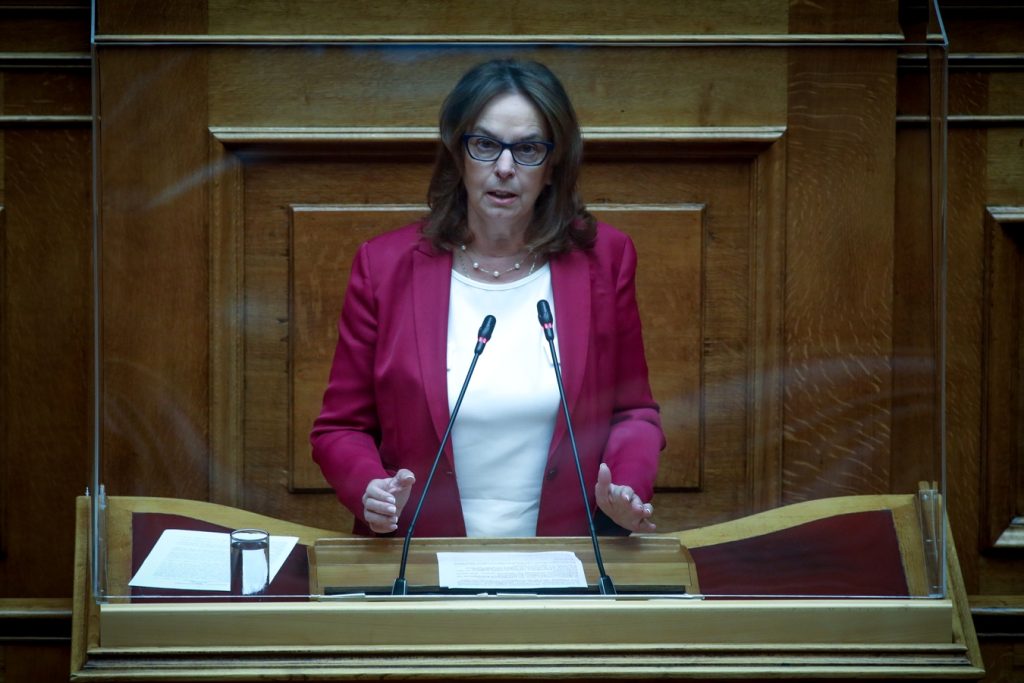 Κατερίνα Παπανάτσιου στην «Political»: Άμεση αναστολή πλειστηριασμών πρώτης κατοικίας