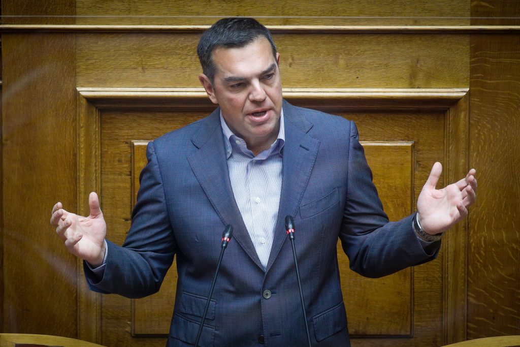 «Αποφεύγει την αντιπαράθεση γιατί δεν εμπιστεύεται τον εαυτό του» λέει για Μητσοτάκη ο Τσίπρας