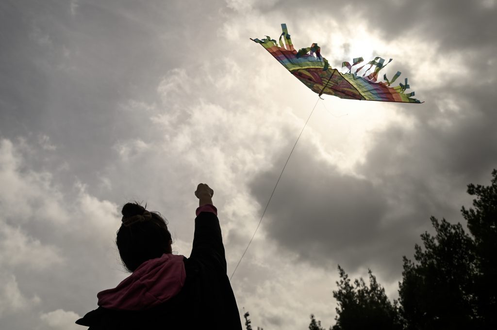 Δήμος Αθηναίων: Η πόλη γιόρτασε παραδοσιακά τα Κούλουμα στον Λόφο του Φιλοπάππου