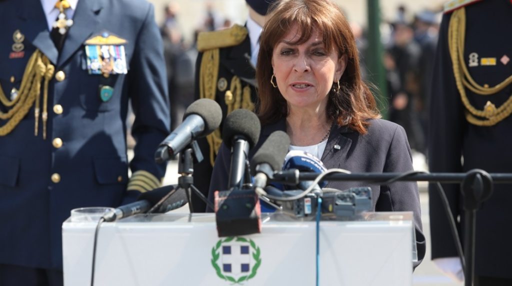 Σακελλαροπούλου: Χρέος μας η σύμπνοια και η ομοψυχία – Να φανούμε αντάξιοι των θυσιών των προγόνων μας