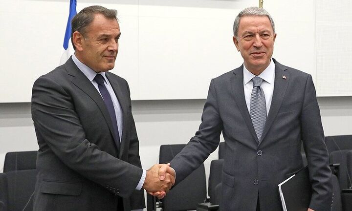 Τηλεφωνική επικοινωνία Παναγιωτόπουλου – Ακάρ