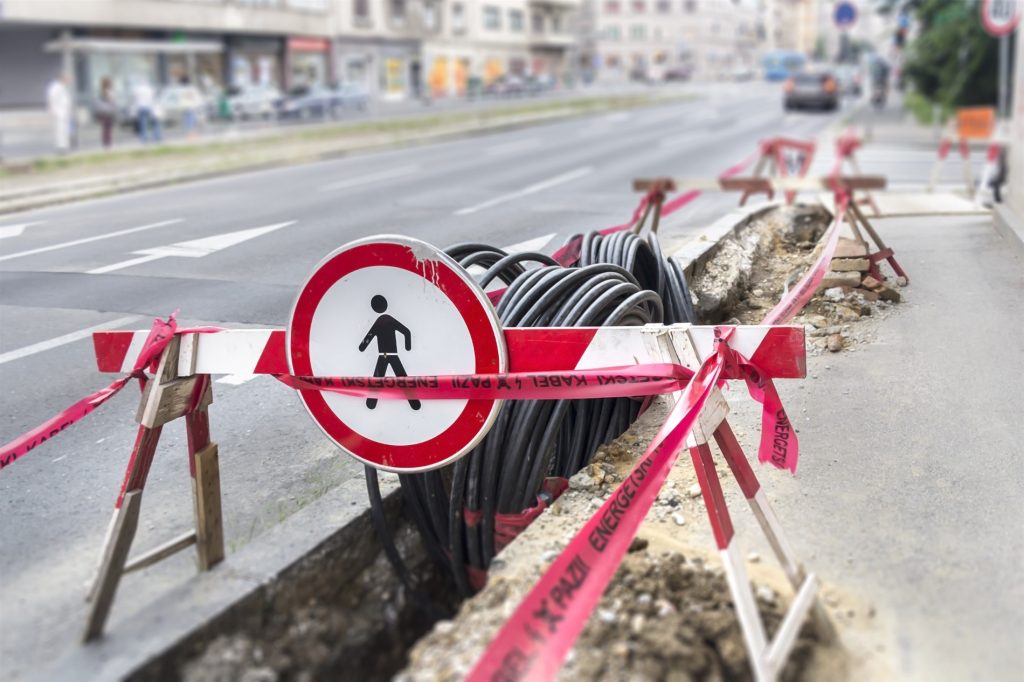 «Υπερδιπλασιάσαμε τις υπογειώσεις καλωδίων ρεύματος»