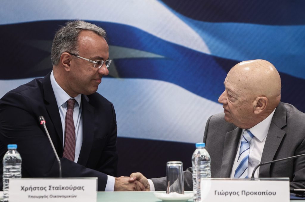 Επικυρώθηκε η μεταβίβαση των ναυπηγείων Σκαραμαγκά στον Γιώργο Προκοπίου