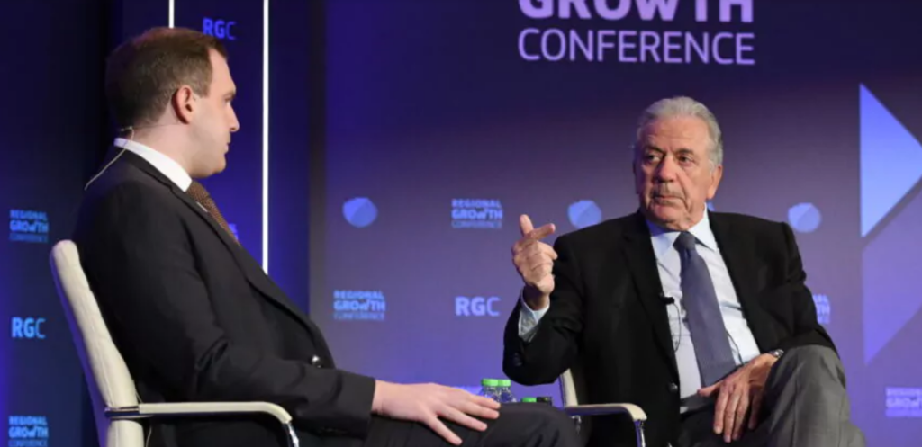 Δημήτρης Αβραμόπουλος: Η αποκάλυψη για τη συνομιλία με τον Κυριάκο Μητσοτάκη – Πού θέλει να είναι υποψήφιος