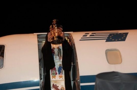 Με ειδική πτήση της AEGEAN το απόγευμα του Μ. Σαββάτου το Άγιο Φως στην Αθήνα