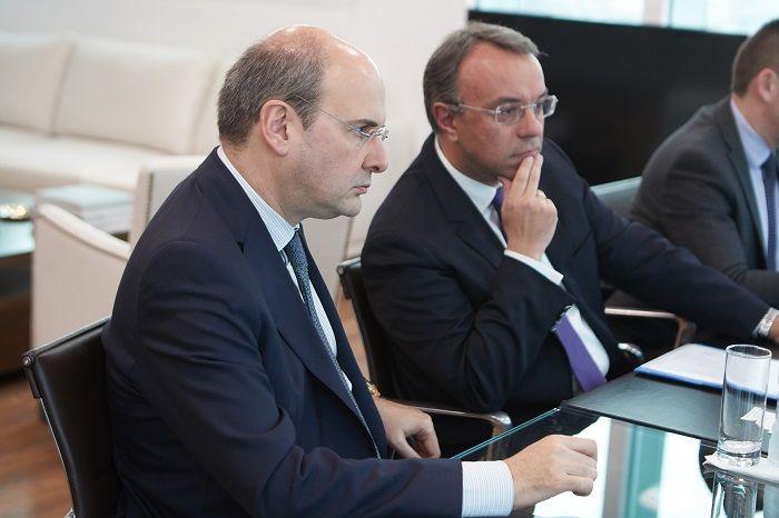 Σταϊκούρας – Χατζηδάκης: Στόχος η ακόμα μεγαλύτερη μείωση της φτώχειας και του κοινωνικού αποκλεισμού