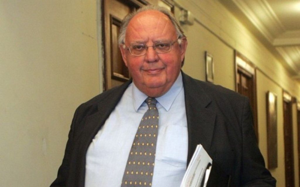 Θα αποτεφρωθεί η σορός του Θεόδωρου Πάγκαλου