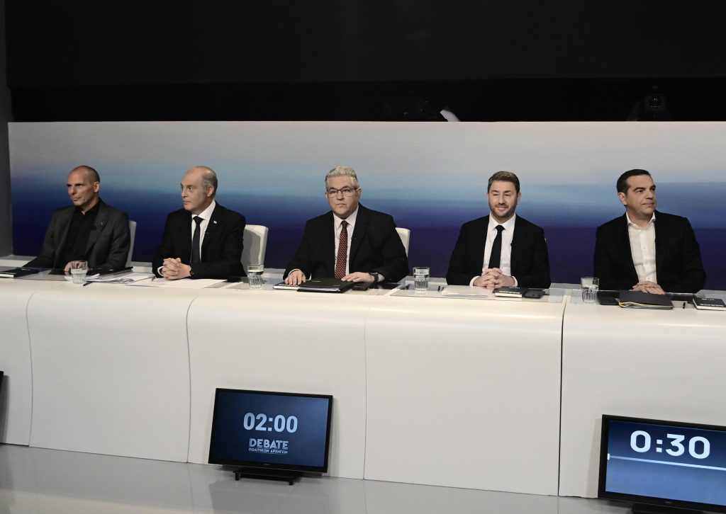 «Ανίκανοι» και κατώτεροι των περιστάσεων! Θλίψη για την αντιπολίτευση της χώρας