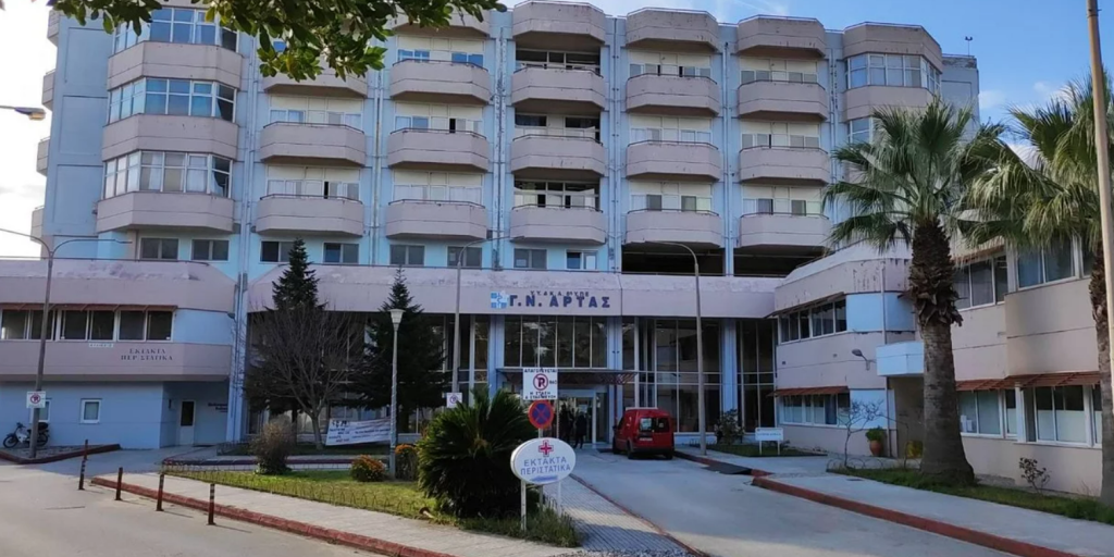 Τραγωδία στην Άρτα: Συγγενείς της μητέρας απειλούν να σκοτώσουν τον πατέρα