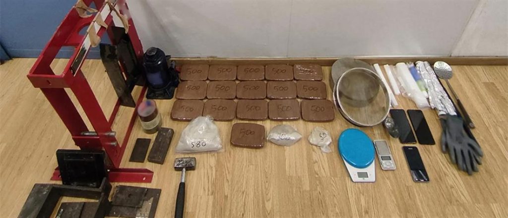 Ναρκωτικά: Συνελήφθη για διακίνηση και τραυμάτισε αστυνομικό