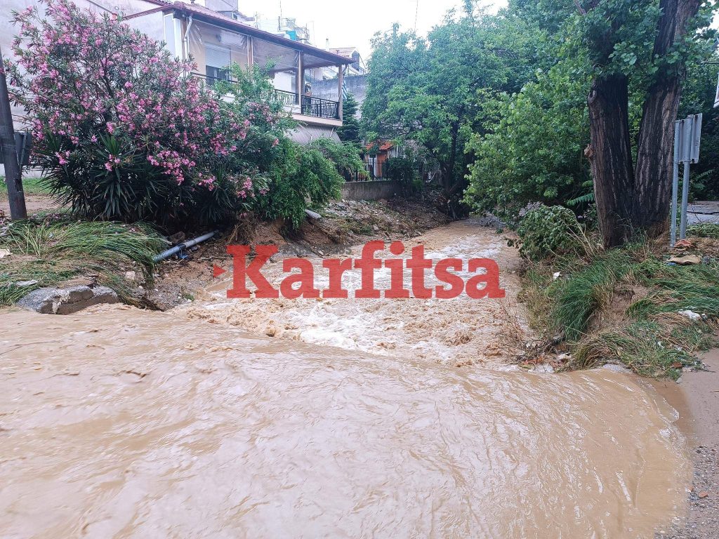 Εικόνες καταστροφής στην Πολίχνη μετά την νεροποντή! (ΒΙΝΤΕΟ & ΦΩΤΟ)