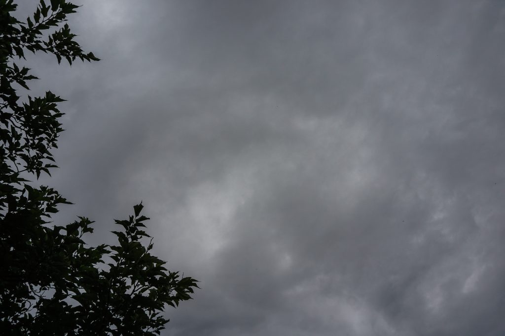 Σε ποιες περιοχές θα σημειωθούν και σήμερα καταιγίδες! Αναλυτική πρόγνωση για Δευτέρα και Τρίτη!