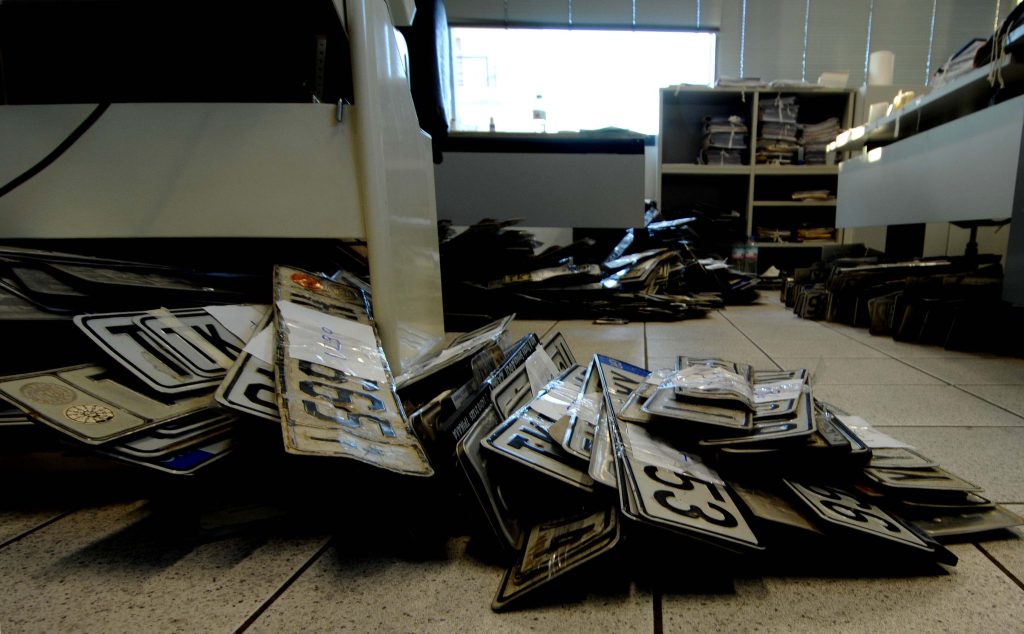 Επιστροφή πινακίδων και αδειών από την ΕΛΑΣ λόγω εκλογών