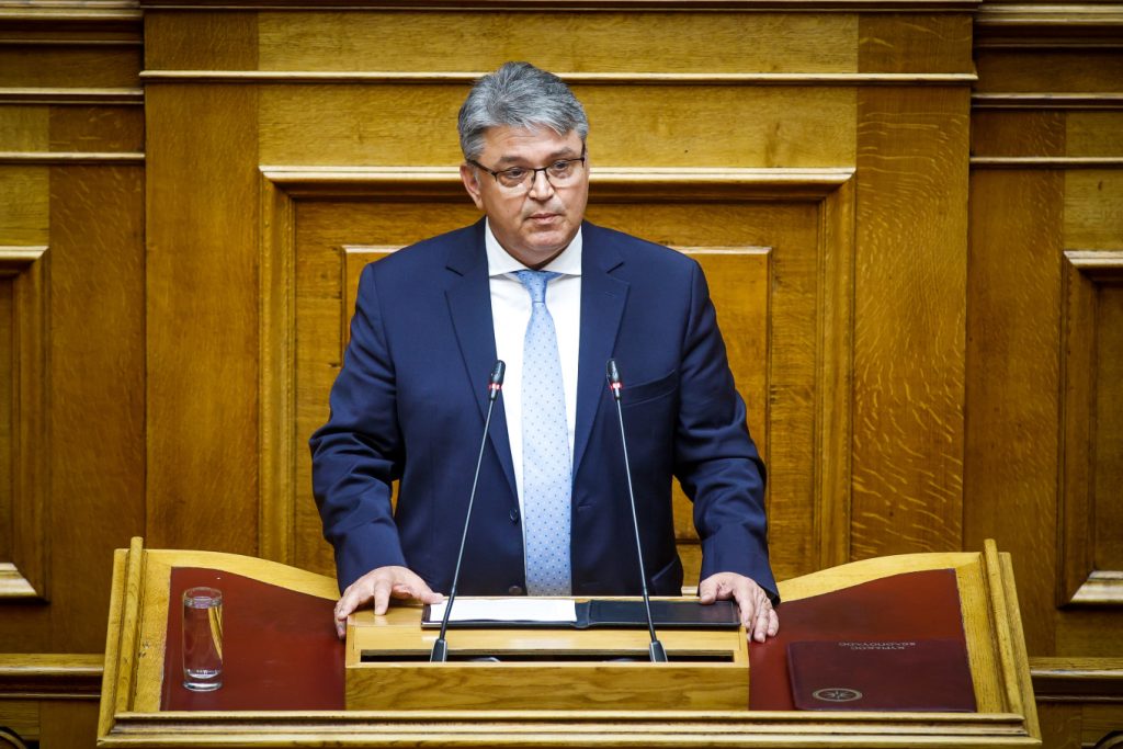 Νατσιός κατά των αμβλώσεων: Το υπουργείο Οικογένειας να προστατεύσει το αγέννητο παιδί