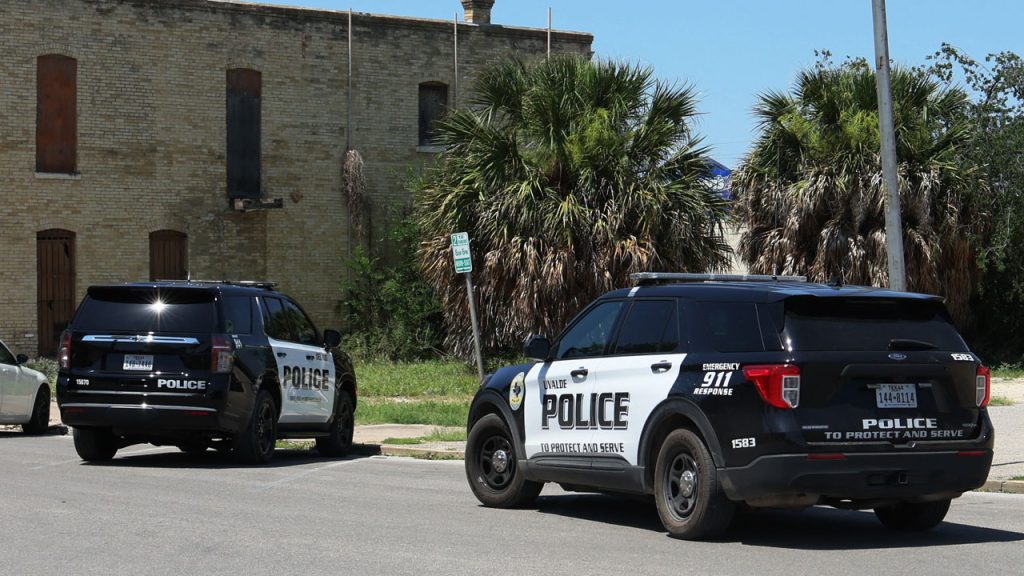 Τέξας: 3 νεκροί, 8 τραυματίες από πυρά