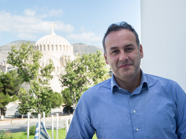 Συνάντηση Μητσοτάκη με τον δήμαρχο Γλυφάδας Γιώργο Παπανικολάου – Σκέψεις να στηριχθεί στη θέση του Πατούλη