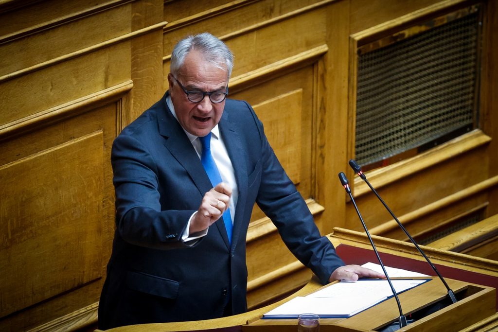 «Αποζητά δημοσιότητα lifestyle γιατί δεν έχει κάτι άλλο να αναδείξει» λέει για Κασσελάκη ο Βορίδης