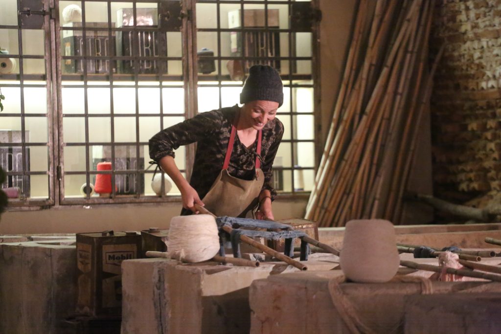 Hermoupolis Heritage: «Οι Υφάντρες» της Βέτας Αποστολίδου 11, 13, 17, 22, 24, 25 Ιουλίου 2023