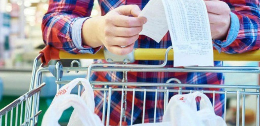 Οι επιπτώσεις της ακρίβειας στο βιοτικό επίπεδο των εργαζομένων – Έρευνα ΓΣΕΕ