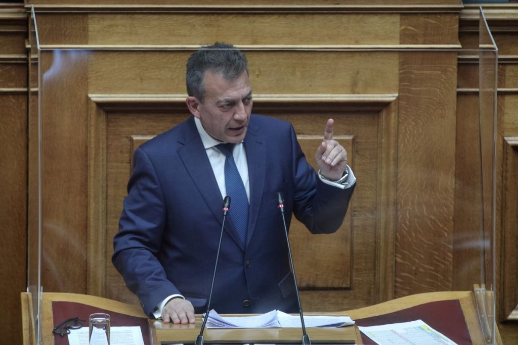 Βρούτσης: Το χρονοδιάγραμμα για κάμερες και ταυτοπροσωπία στα γήπεδα