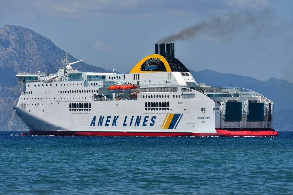 Μηχανική βλάβη στο «Hellenic Spirit» που εκτελούσε το δρομολόγιο Πάτρα – Ανκόνα