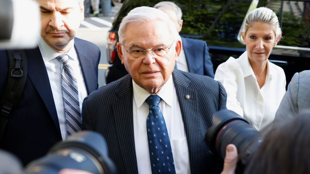 Ένοχος για διαφθορά ο γερουσιαστής Μπομπ Μενέντεζ