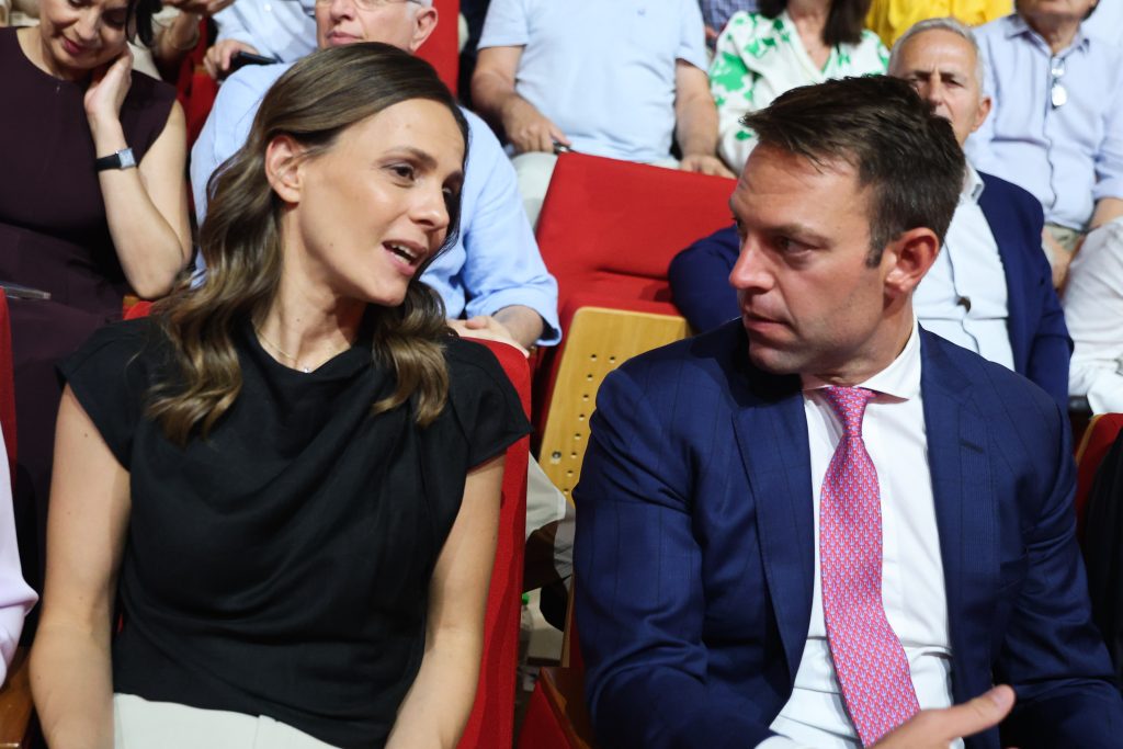 Ανάβουν τα αίματα μεταξύ Αχτσιόγλου – Κασσελάκη: Μου απευθύνθηκε με υποτιμητικό στιλάκι επειδή είμαι γυναίκα