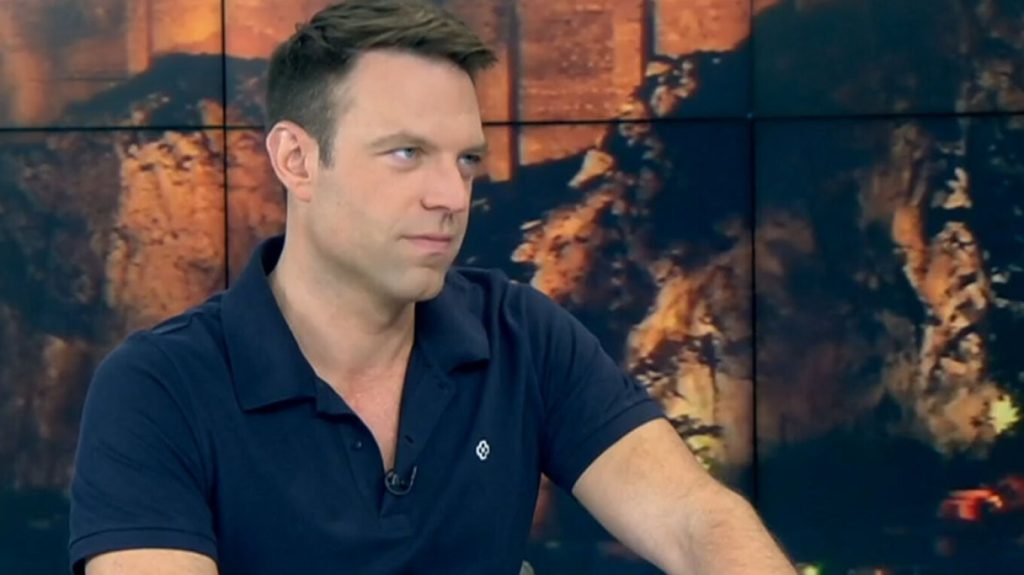 Πρώτη συνέντευξη Κασσελάκη: Βεβαίως και είμαι αριστερός, εννοείται ότι θα πάω στρατό – Θα «ξεσκονίσω» τον ΣΥΡΙΖΑ